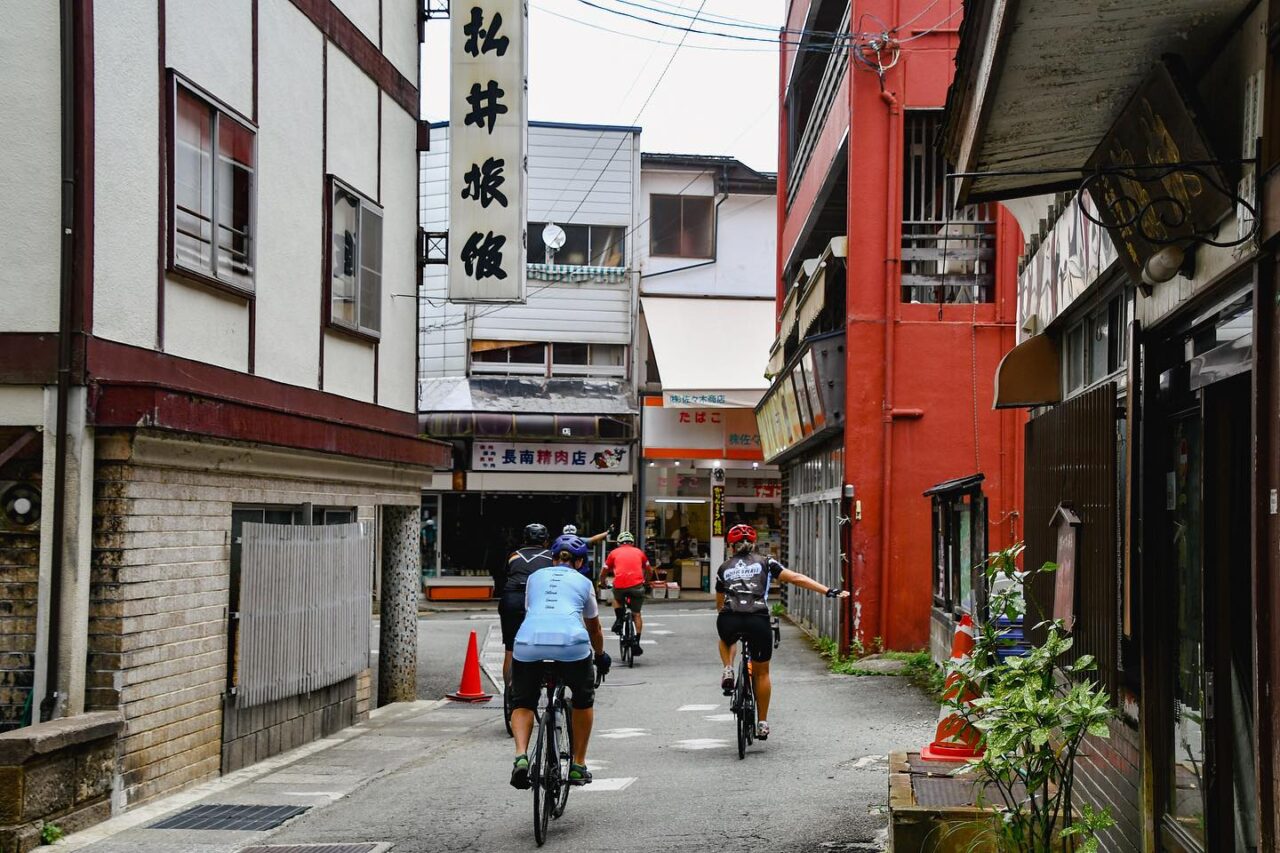 Visit the sacred waterfall and aim for the Sea of Japan！”TRANS-TOHOKU Bike Tour” stage 5