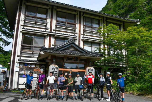 Where Gravel Meets Adventure: Okunikko with Panaracer’s New GRAVELKING Tires