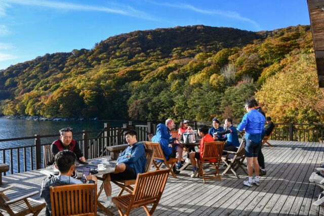 Autumn in Japan: Scenic Rides and Local Flavors by Electric Bike
